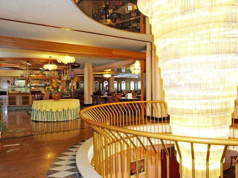 Hotel Park Oasi 4*