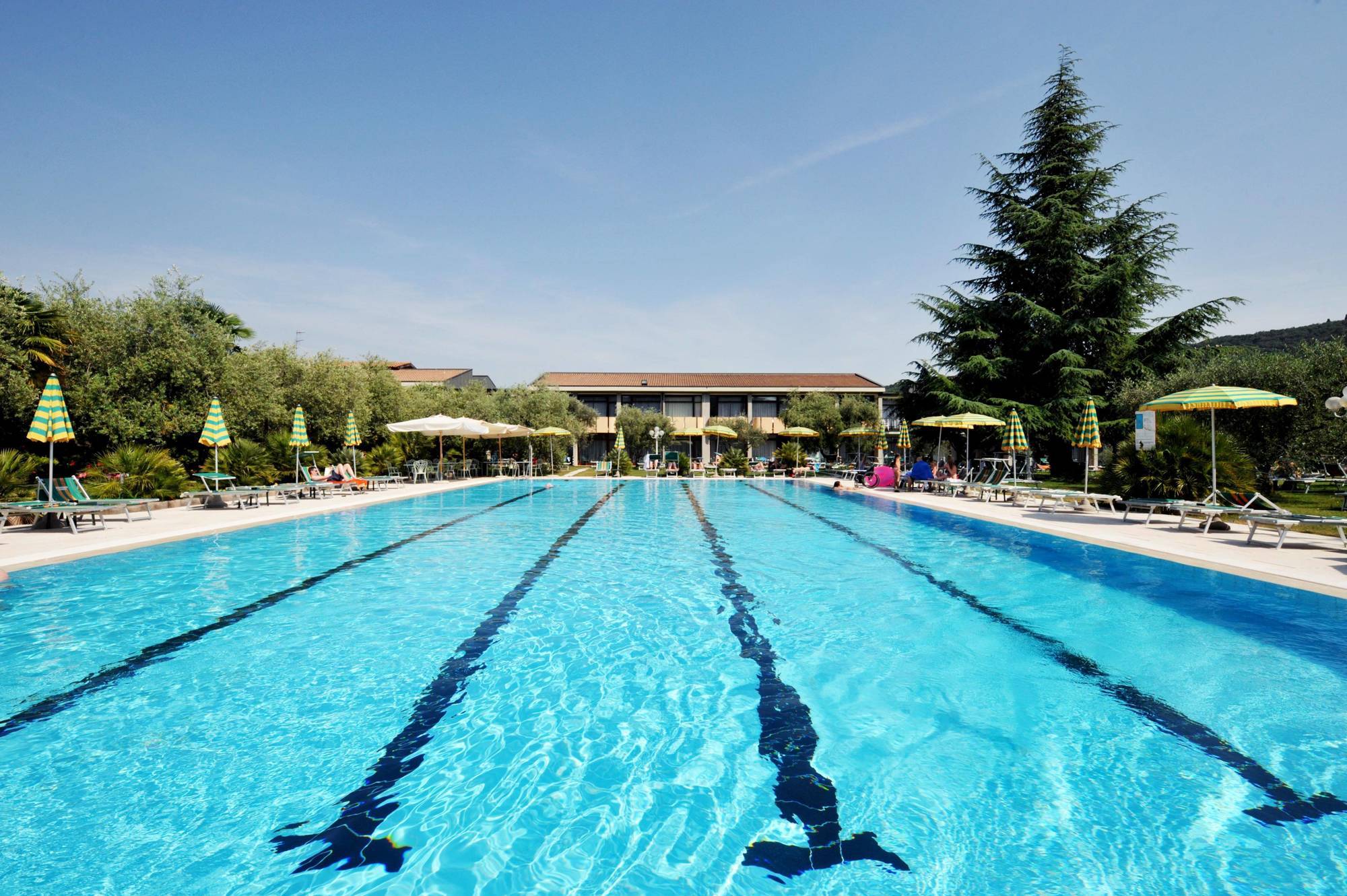 Hotel Park Oasi 4*