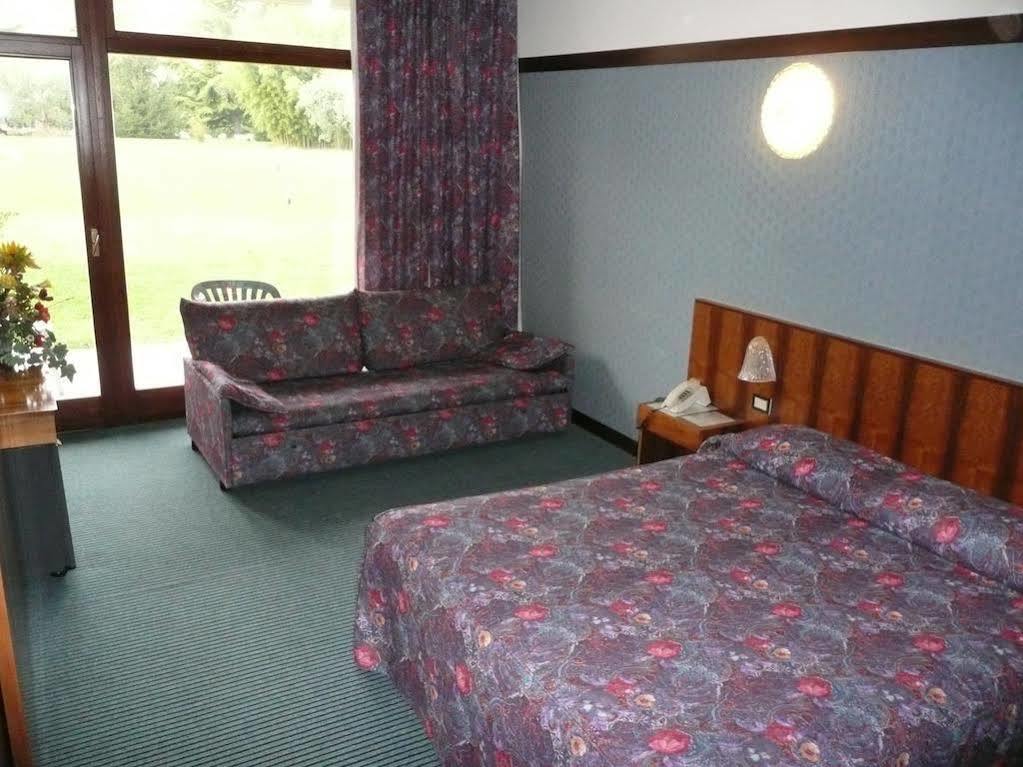 Park Oasi 4* Garda (Verona)